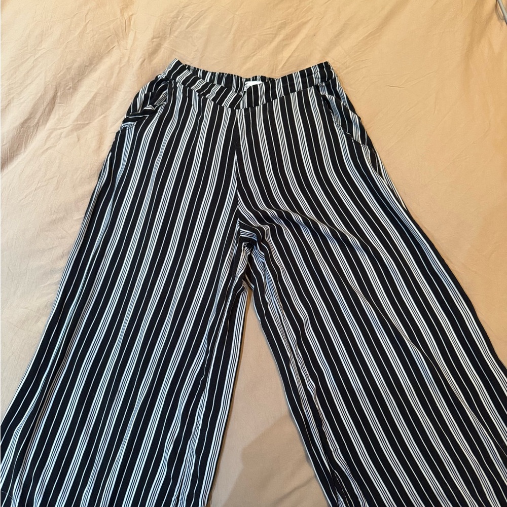 Hollister spring pants